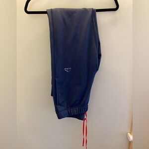 LL Bean medium sweatpants in grey/blue